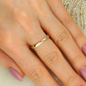 Złoty pierścionek damski z owalnym rubinem syntetycznym. Elegancki model z kolekcji Rainbow – idealny na zaręczyny i wyjątkowy prezent.7.jpg